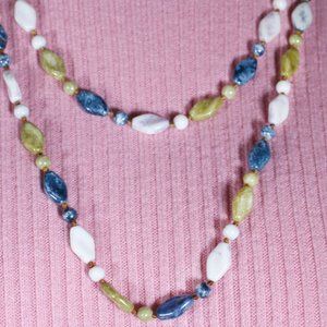 Lovely Vintage LONG, Classy Necklace